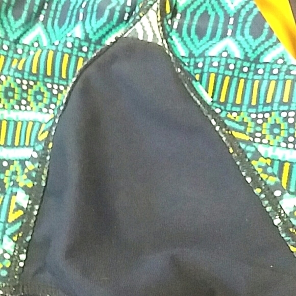 Old Navy  Swimsuit One Piece Aztec Print Size Small - Picture 4 of 4